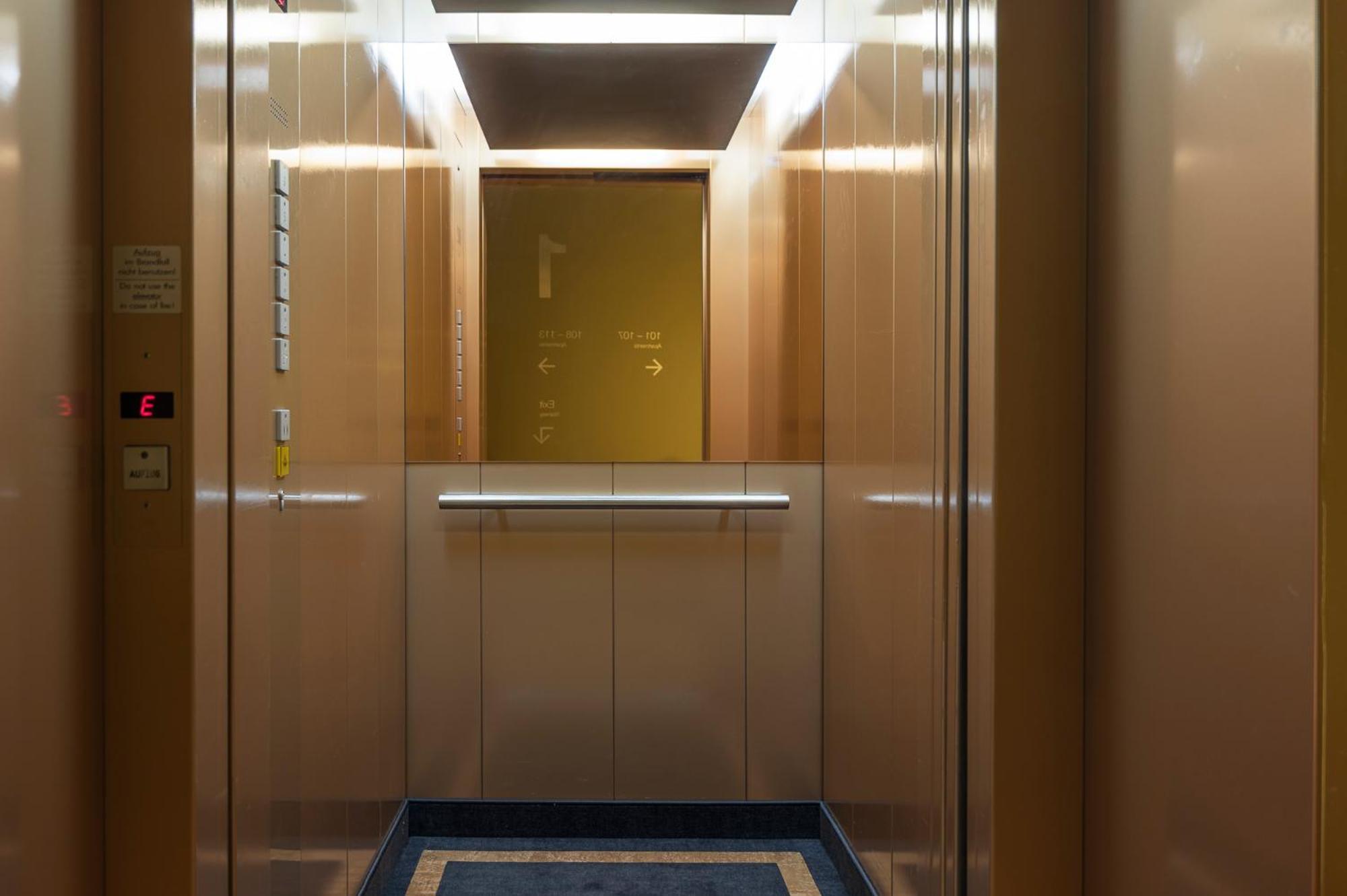 Leipzig Suites Extérieur photo